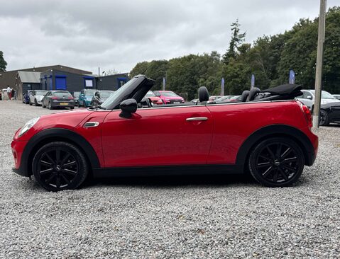 Mini Convertible 1.5 Cooper 2dr 6