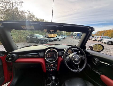 Mini Convertible 1.5 Cooper 2dr 44