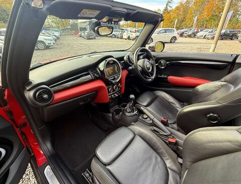 Mini Convertible 1.5 Cooper 2dr 36