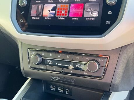 SEAT Arona 1.0 Arona Xcellence TSi 5dr 30