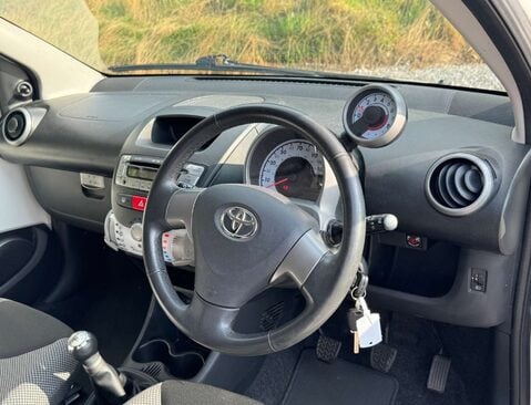 Toyota Aygo 1.0 Aygo VVT-i Fire AC 5dr 10