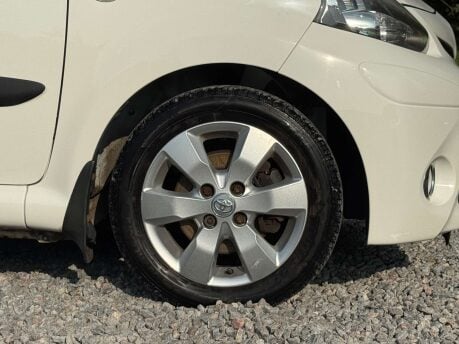 Toyota Aygo 1.0 Aygo VVT-i Fire AC 5dr 9