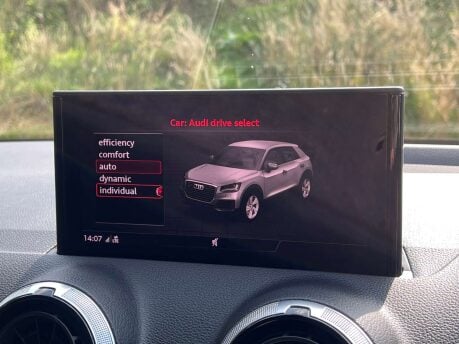 Audi Q2 1.5 Q2 Black Edition 35 TFSI Semi-Auto 5dr 31