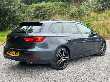 SEAT Leon 2.0 Leon Cupra 300 TSi 4Drive Semi-Auto 4WD 5dr