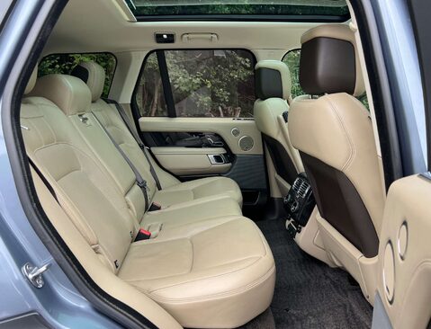 Land Rover Range Rover 4.4 Range Rover Vogue SE SDV8 Auto 4WD 5dr 23