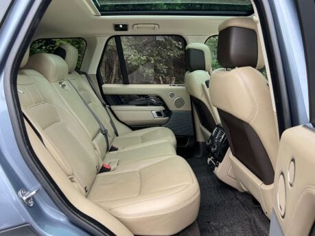 Land Rover Range Rover 4.4 Range Rover Vogue SE SDV8 Auto 4WD 5dr 23
