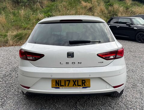 SEAT Leon 1.6 Leon SE Dynamic Technology TDI Semi-Auto 5dr 4