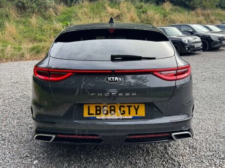 Kia Pro Ceed 1.6 ProCeed GT-Line CRDi ISG 5dr 4