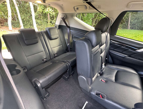 Mitsubishi Shogun Sport 2.4 Shogun Sport DI-D 4 Auto 4WD 5dr 14