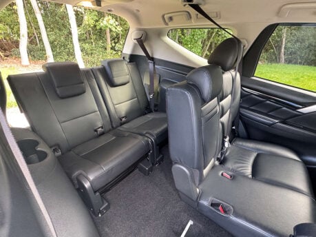 Mitsubishi Shogun Sport 2.4 Shogun Sport DI-D 4 Auto 4WD 5dr 14