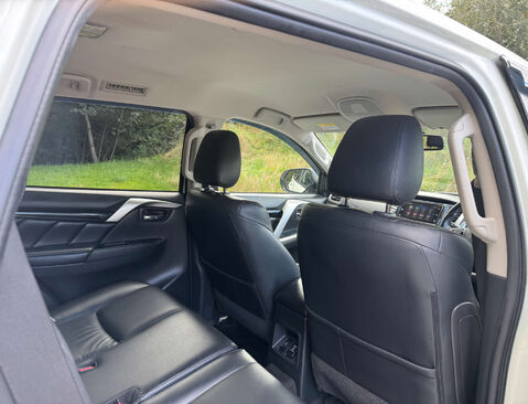 Mitsubishi Shogun Sport 2.4 Shogun Sport DI-D 4 Auto 4WD 5dr 11