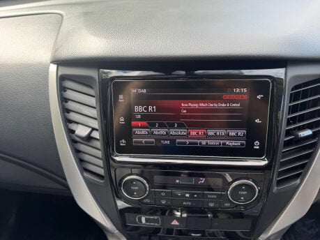 Mitsubishi Shogun Sport 2.4 Shogun Sport DI-D 4 Auto 4WD 5dr 40