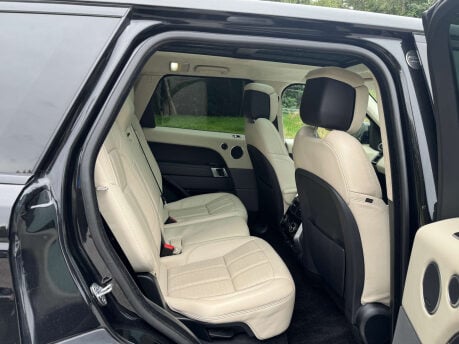 Land Rover Range Rover Sport 2.0 Range Rover Sport Autobiography Dynamic P400e Auto 4WD 5dr 19