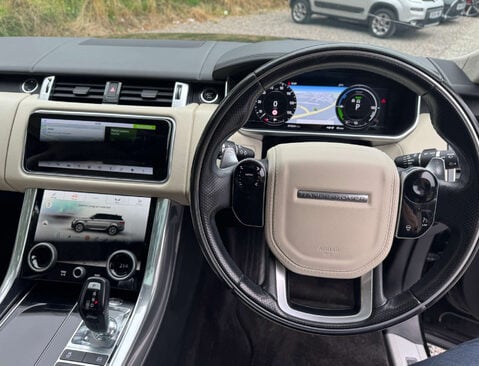 Land Rover Range Rover Sport 2.0 Range Rover Sport Autobiography Dynamic P400e Auto 4WD 5dr 44