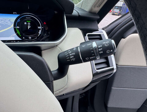 Land Rover Range Rover Sport 2.0 Range Rover Sport Autobiography Dynamic P400e Auto 4WD 5dr 45