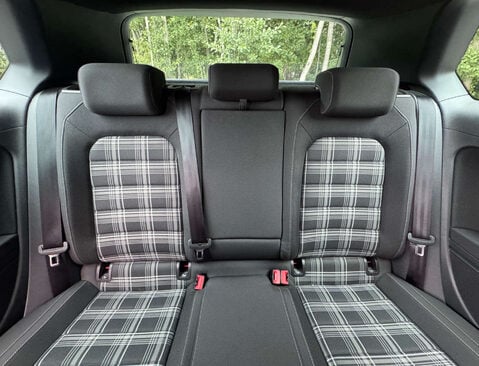 Volkswagen Golf 2.0 Golf GTD TDI 3dr 34