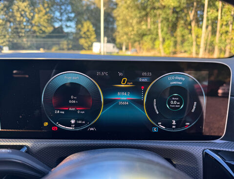 Mercedes-Benz A Class 1.3 A 180 AMG Line Premium 5dr 37