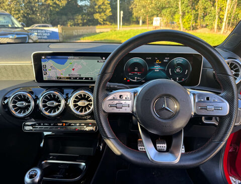 Mercedes-Benz A Class 1.3 A 180 AMG Line Premium 5dr 36