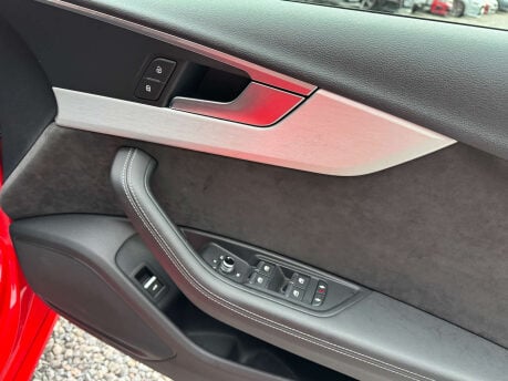 Audi A4 3.0 S4 TFSI Quattro Auto 4WD 5dr 19