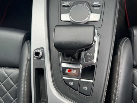 Audi A4 3.0 S4 TFSI Quattro Auto 4WD 5dr 34