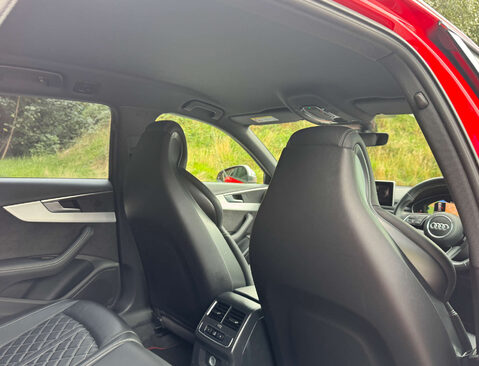 Audi A4 3.0 S4 TFSI Quattro Auto 4WD 5dr 18