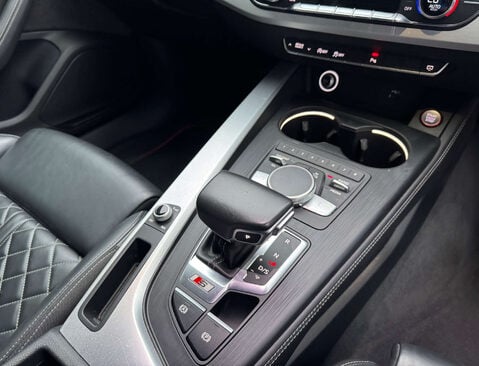 Audi A4 3.0 S4 TFSI Quattro Auto 4WD 5dr 23