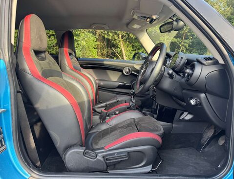 Mini Hatch 2.0 Cooper S 3dr 14