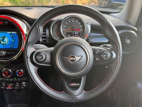 Mini Hatch 2.0 Cooper S 3dr 18