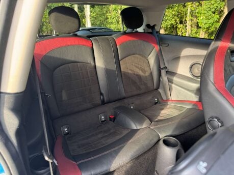 Mini Hatch 2.0 Cooper S 3dr 31