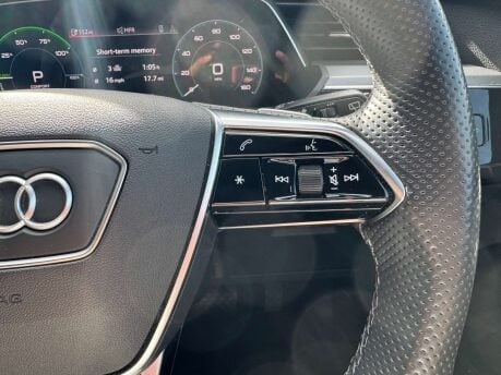Audi E-Tron e-tron Black Edition 50 Quattro 4WD 5dr 20