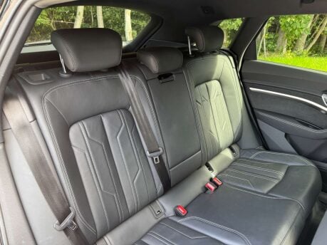 Audi E-Tron e-tron Black Edition 50 Quattro 4WD 5dr 34