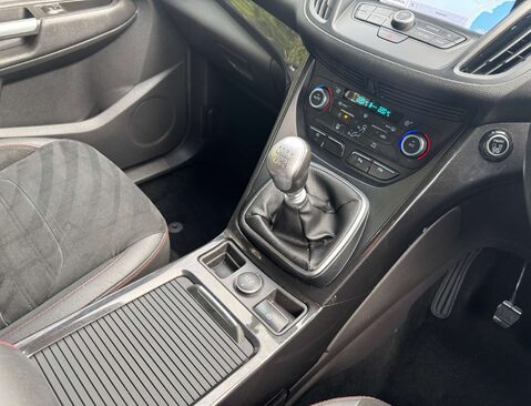 Ford Kuga 1.5 Kuga ST-Line TDCi 5dr 32