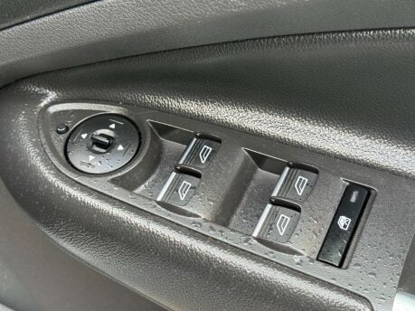 Ford Kuga 1.5 Kuga ST-Line TDCi 5dr 34