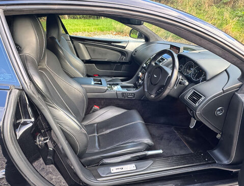 Aston Martin DB9 5.9 DB9 V12 Auto 2dr 28