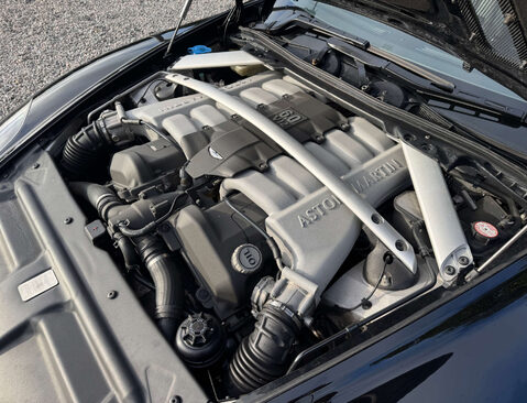 Aston Martin DB9 5.9 DB9 V12 Auto 2dr 44
