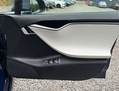 Tesla Model S ModeL S Long Range AWD 4WD 5dr 26