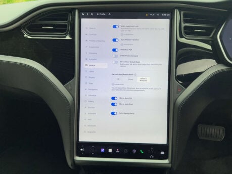 Tesla Model S ModeL S Long Range AWD 4WD 5dr 39