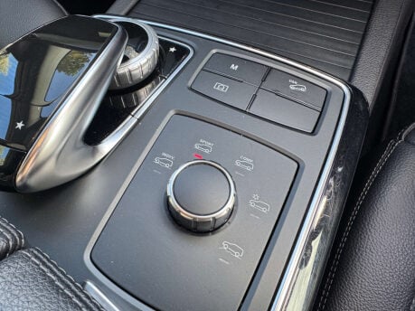 Mercedes-Benz GLE 2.1 GLE 250 AMG Night Edition D 4Matic Auto 4WD 5dr 30