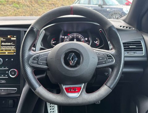 Renault Megane 1.8 Megane Renault Sport Trophy Auto 5dr 17