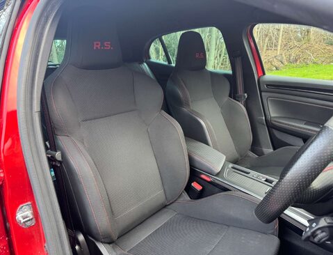 Renault Megane 1.8 Megane Renault Sport Trophy Auto 5dr 13