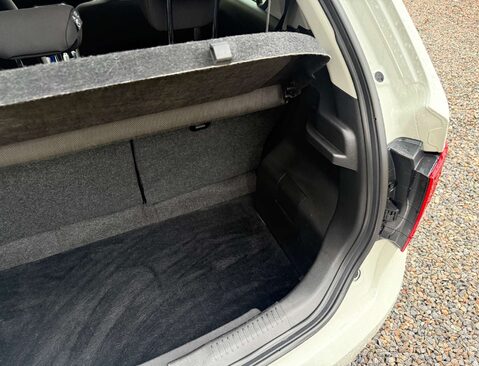 Suzuki Ignis 1.2 Ignis SZ3 DualJet MHEV 5dr 39