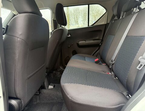 Suzuki Ignis 1.2 Ignis SZ3 DualJet MHEV 5dr 32