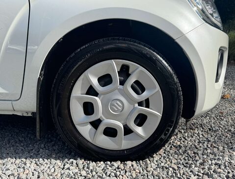 Suzuki Ignis 1.2 Ignis SZ3 DualJet MHEV 5dr 13