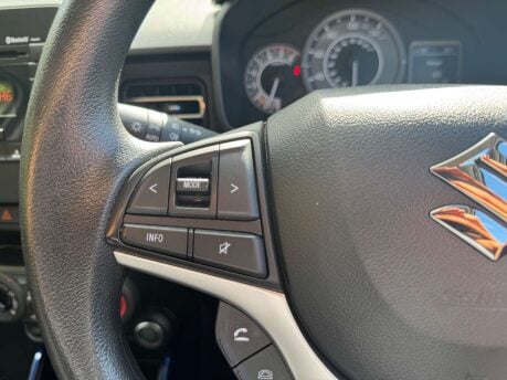 Suzuki Ignis 1.2 Ignis SZ3 DualJet MHEV 5dr 19