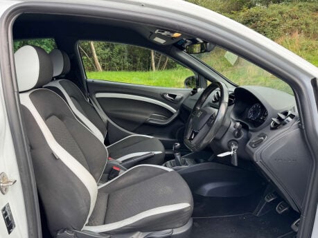 SEAT Ibiza 1.8 Ibiza Cupra Black TSi 3dr 17