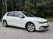 Volkswagen Golf 1.5 Golf Life TSi 5dr 1