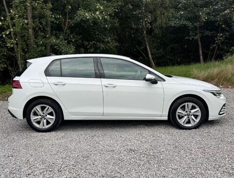 Volkswagen Golf 1.5 Golf Life TSi 5dr 2