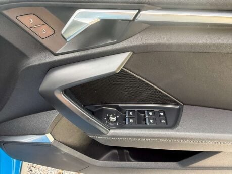 Audi A3 1.0 A3 S Line 30 TFSI MHEV Semi-Auto 4dr 19