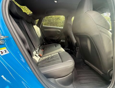 Audi A3 1.0 A3 S Line 30 TFSI MHEV Semi-Auto 4dr 14