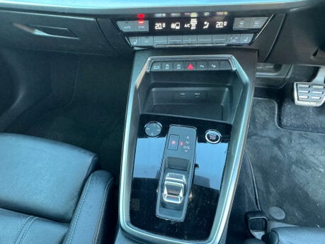 Audi A3 1.0 A3 S Line 30 TFSI MHEV Semi-Auto 4dr 13